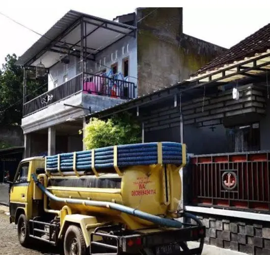 Sedot WC batu Terdekat batu